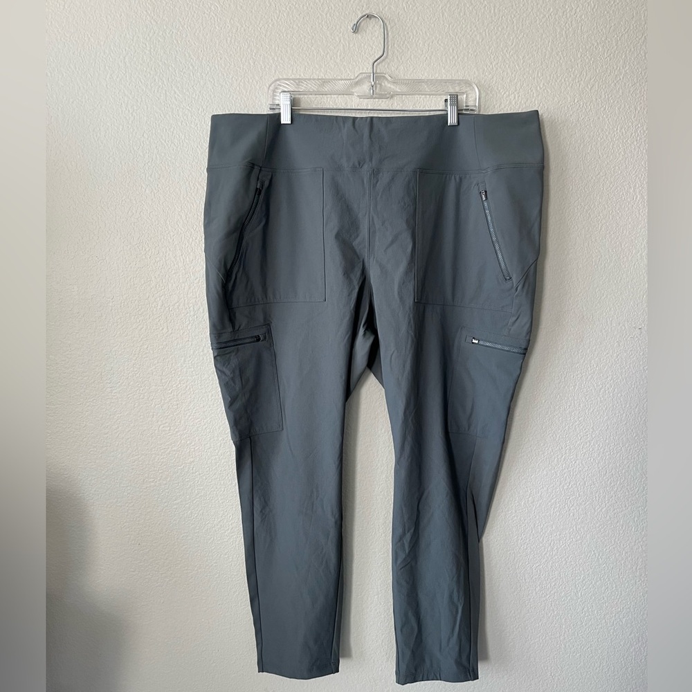 Athleta Headlands Hybrid Cargo II Tight Leggings in Grey Women's Plus Size 26 - Picture 4 of 15